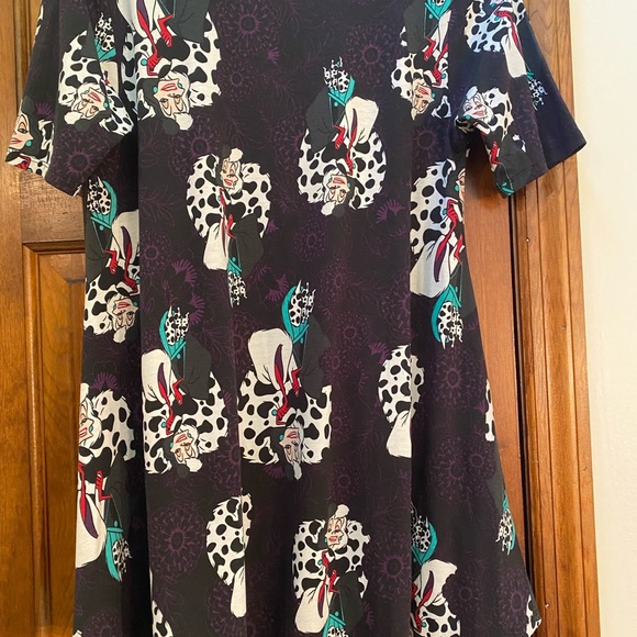 Lularoe Perfect tee - Picture 2 of 2